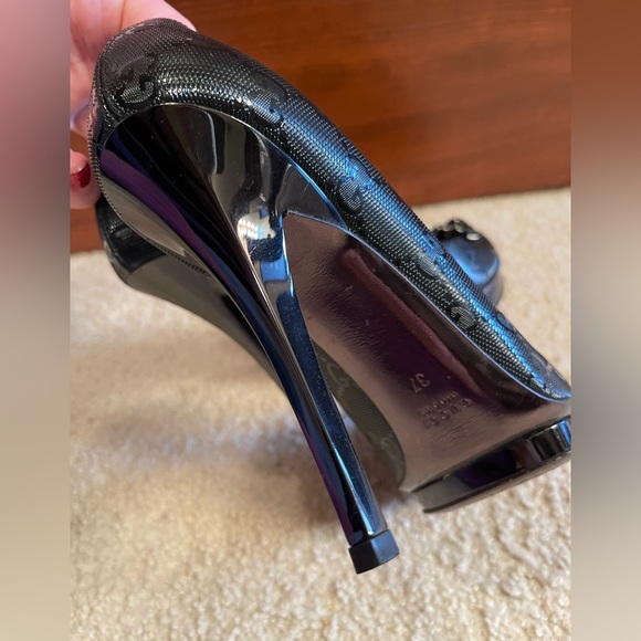 STUNNING Gucci Pumps Circa 2003/2004 - GREAT CONDITION. - Picture 4 of 12